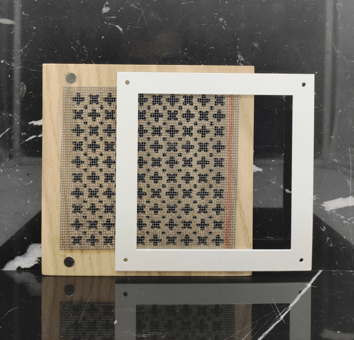 Решетка декоративная деревянная на магнитах Пересвет К-34 150х150мм